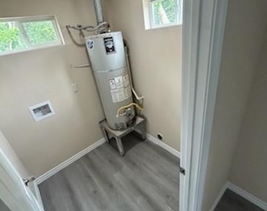 5211 Northridge Drive - Photo Thumbnail 9