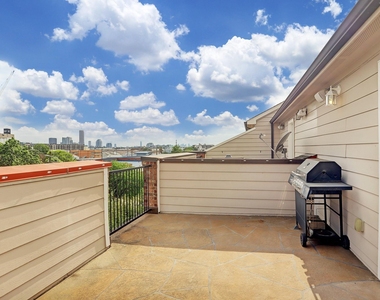 2110 Shearn Street - Photo Thumbnail 2