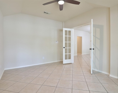 26738 Abbey Springs Lane - Photo Thumbnail 6