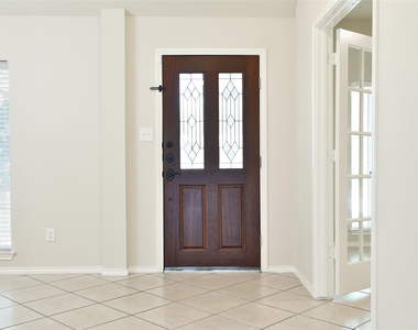 26738 Abbey Springs Lane - Photo Thumbnail 3