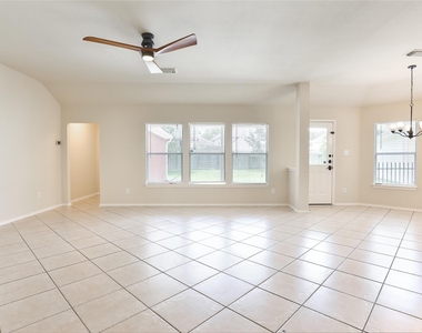 26738 Abbey Springs Lane - Photo Thumbnail 14