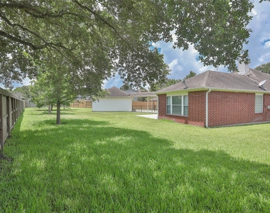26738 Abbey Springs Lane - Photo Thumbnail 25