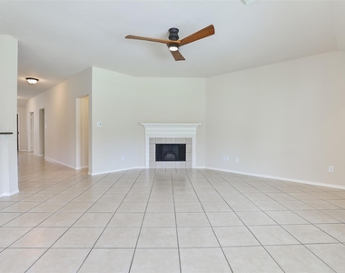 26738 Abbey Springs Lane - Photo Thumbnail 12