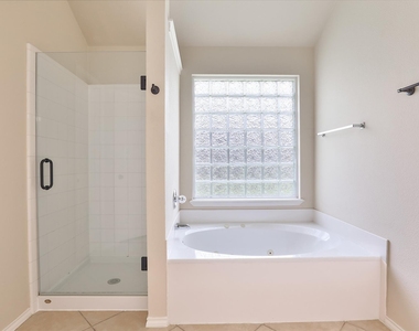26738 Abbey Springs Lane - Photo Thumbnail 18