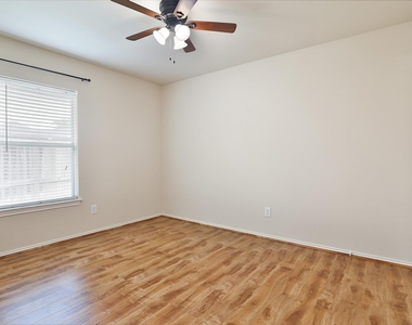 26738 Abbey Springs Lane - Photo Thumbnail 22