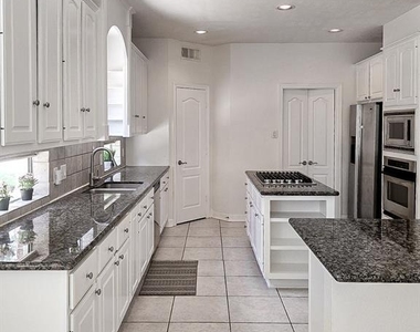 6010 Serrano Terrace Lane - Photo Thumbnail 5