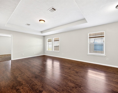 19014 Prairie Bluff Drive - Photo Thumbnail 22