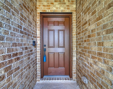 16307 Rockdale Landing Drive - Photo Thumbnail 1