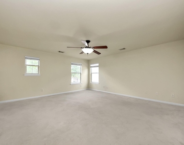 17006 Kemble Creek Drive - Photo Thumbnail 18