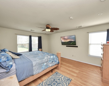 17006 Kemble Creek Drive - Photo Thumbnail 13