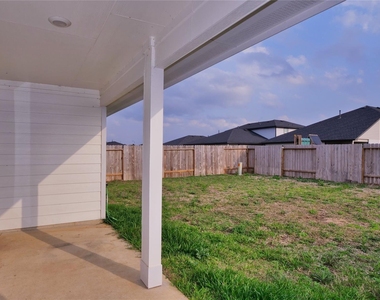 28915 Yachting Point Lane - Photo Thumbnail 17