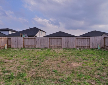 28915 Yachting Point Lane - Photo Thumbnail 18