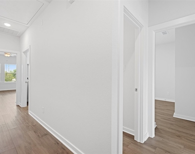 8132 Brocken Street - Photo Thumbnail 12