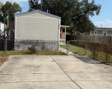 4429 16th Street - Photo Thumbnail 13