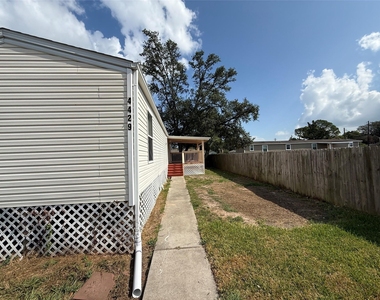 4429 16th Street - Photo Thumbnail 12