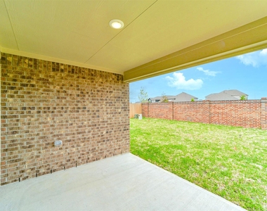 5227 Sunvalley Bend Drive - Photo Thumbnail 29