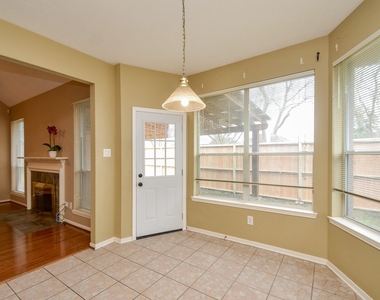 12811 Candace Court - Photo Thumbnail 6