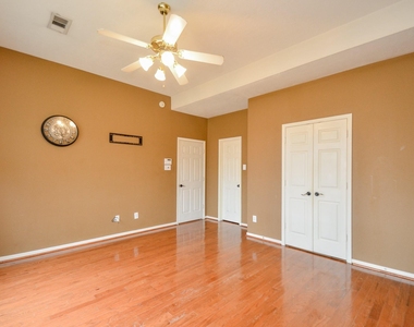 12811 Candace Court - Photo Thumbnail 15