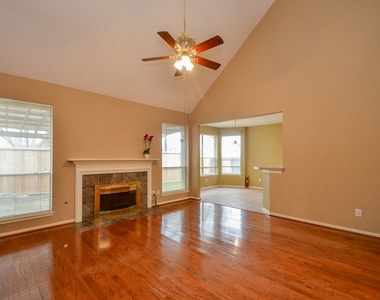 12811 Candace Court - Photo Thumbnail 10