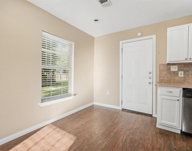 2102 N Galveston Avenue - Photo Thumbnail 1