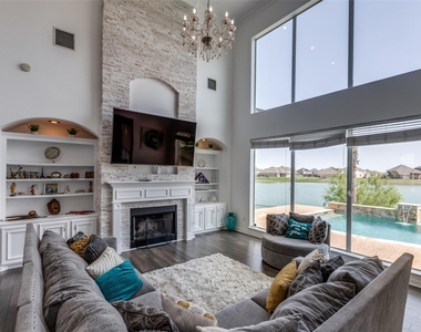 8 Cypress Point Court - Photo Thumbnail 5