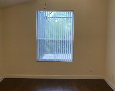 5314 Turnstone Court - Photo Thumbnail 31