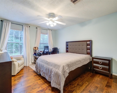 24934 Crystal Stone Lane - Photo Thumbnail 27