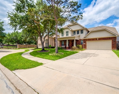 24934 Crystal Stone Lane - Photo Thumbnail 7