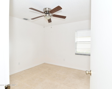 838 Gillen Avenue Nw - Photo Thumbnail 13