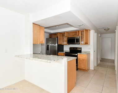 838 Gillen Avenue Nw - Photo Thumbnail 3