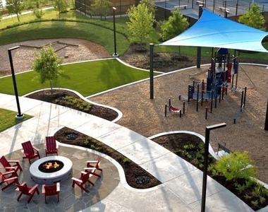 9310 Baradine Grove Lane - Photo Thumbnail 16