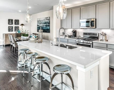 9310 Baradine Grove Lane - Photo Thumbnail 2
