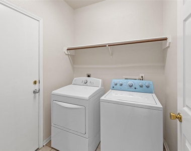 3106 Birchleaf Drive - Photo Thumbnail 10