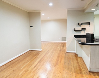 5564 Aspen Street - Photo Thumbnail 13