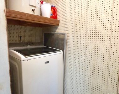 3118 Sir Hamilton Circle - Photo Thumbnail 14