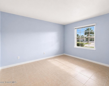 3118 Sir Hamilton Circle - Photo Thumbnail 10
