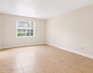 3118 Sir Hamilton Circle - Photo Thumbnail 8