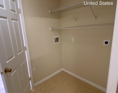 2640 Brookshire Circle - Photo Thumbnail 23