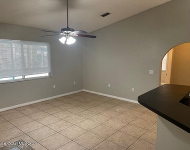 4030 Sheridan Avenue - Photo Thumbnail 6