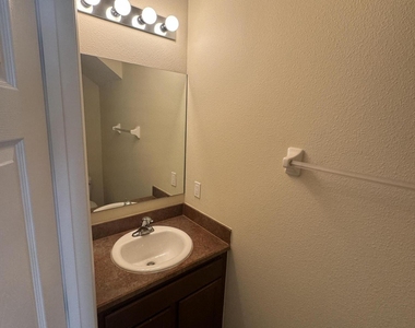 2700 Revolution Street - Photo Thumbnail 16