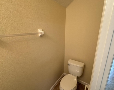 2700 Revolution Street - Photo Thumbnail 22