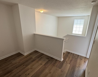 2700 Revolution Street - Photo Thumbnail 8