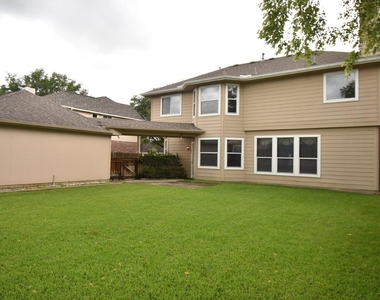 3810 Buckley Lane - Photo Thumbnail 19