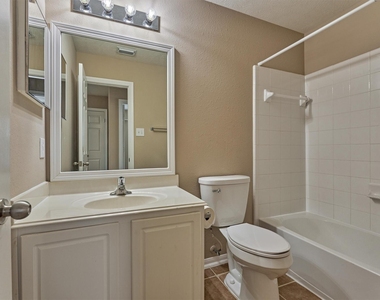106 E Stedhill Loop - Photo Thumbnail 20
