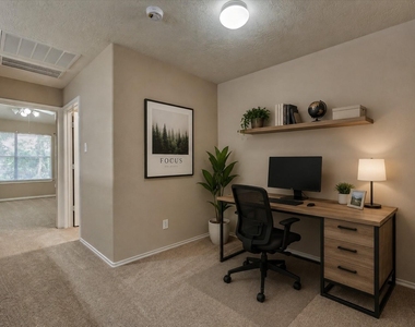 106 E Stedhill Loop - Photo Thumbnail 14