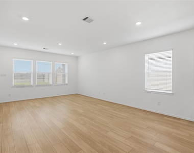 21835 Canyon Moon Lane - Photo Thumbnail 12