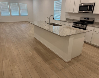 21835 Canyon Moon Lane - Photo Thumbnail 3