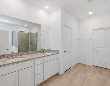21835 Canyon Moon Lane - Photo Thumbnail 17