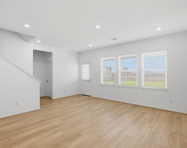 21835 Canyon Moon Lane - Photo Thumbnail 13