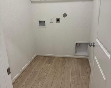 21835 Canyon Moon Lane - Photo Thumbnail 14